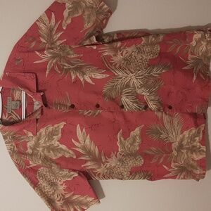 Retreat large short sleeve shirt  Hawaiian style design